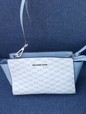 Michael Kors Bag Selma Mini Crossbody Purse Leather